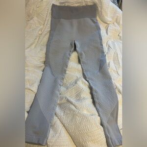 Light blue athletic leggings!!